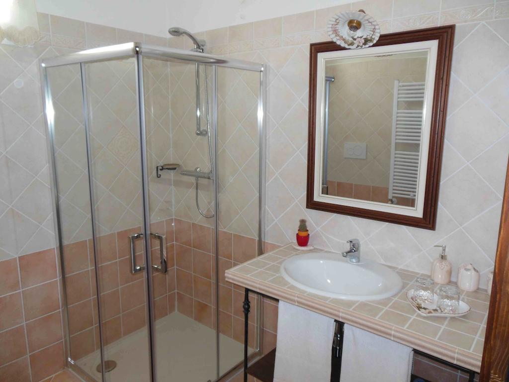 Al Pic De Corone Bed & Breakfast Terzo d' Aquileia Стая снимка