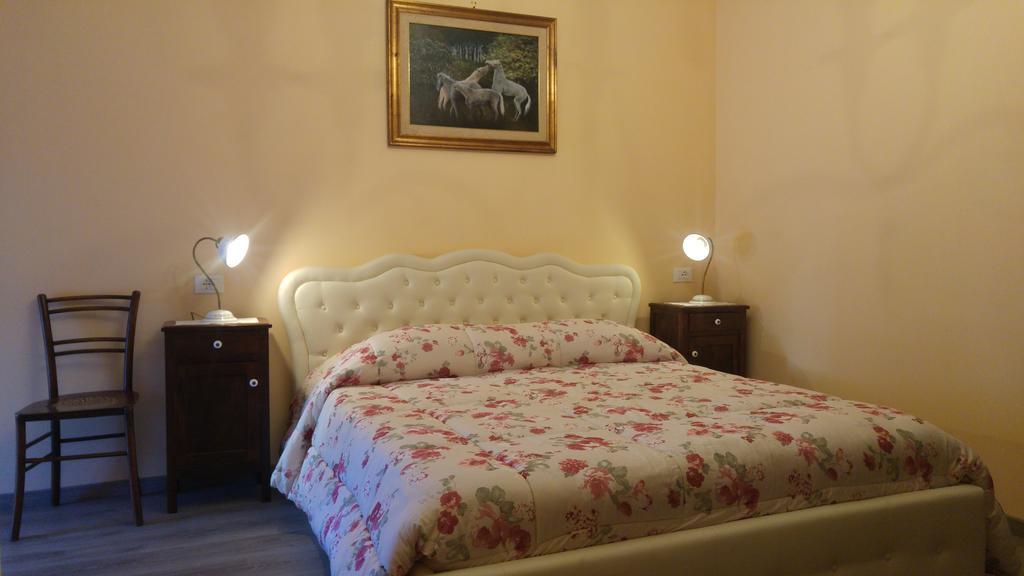 Al Pic De Corone Bed & Breakfast Terzo d' Aquileia Екстериор снимка